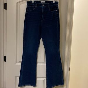 LOFT The Slim Flare High Rise Blue Jeans Size 32T